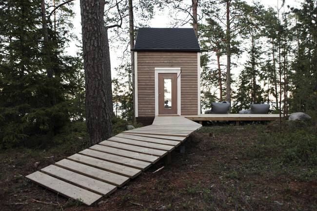Nido-Micro-Cabin-Entry