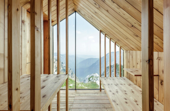 OFIS_ALPINE-SHELTER_PHOTO_ANZE-COKL_18_(2)_2