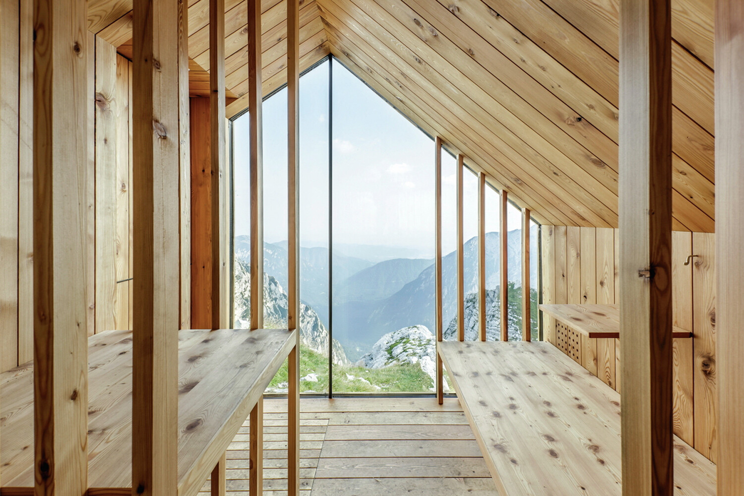 Skuta Shelter OFIS_ALPINE-SHELTER_PHOTO_ANZE-COKL_18_(2)_2