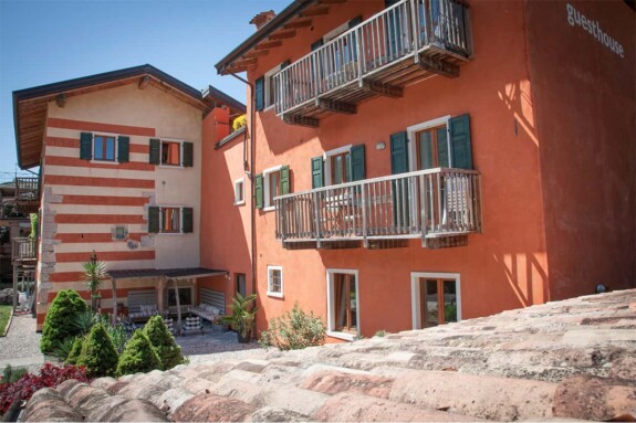 Outville Guesthouse Arco 13