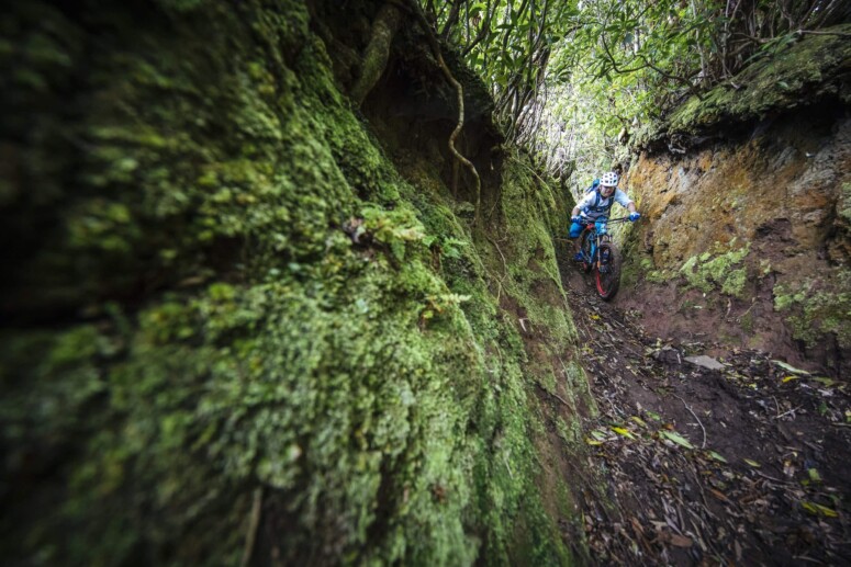 Outville_Mountainbike_Azoren_12