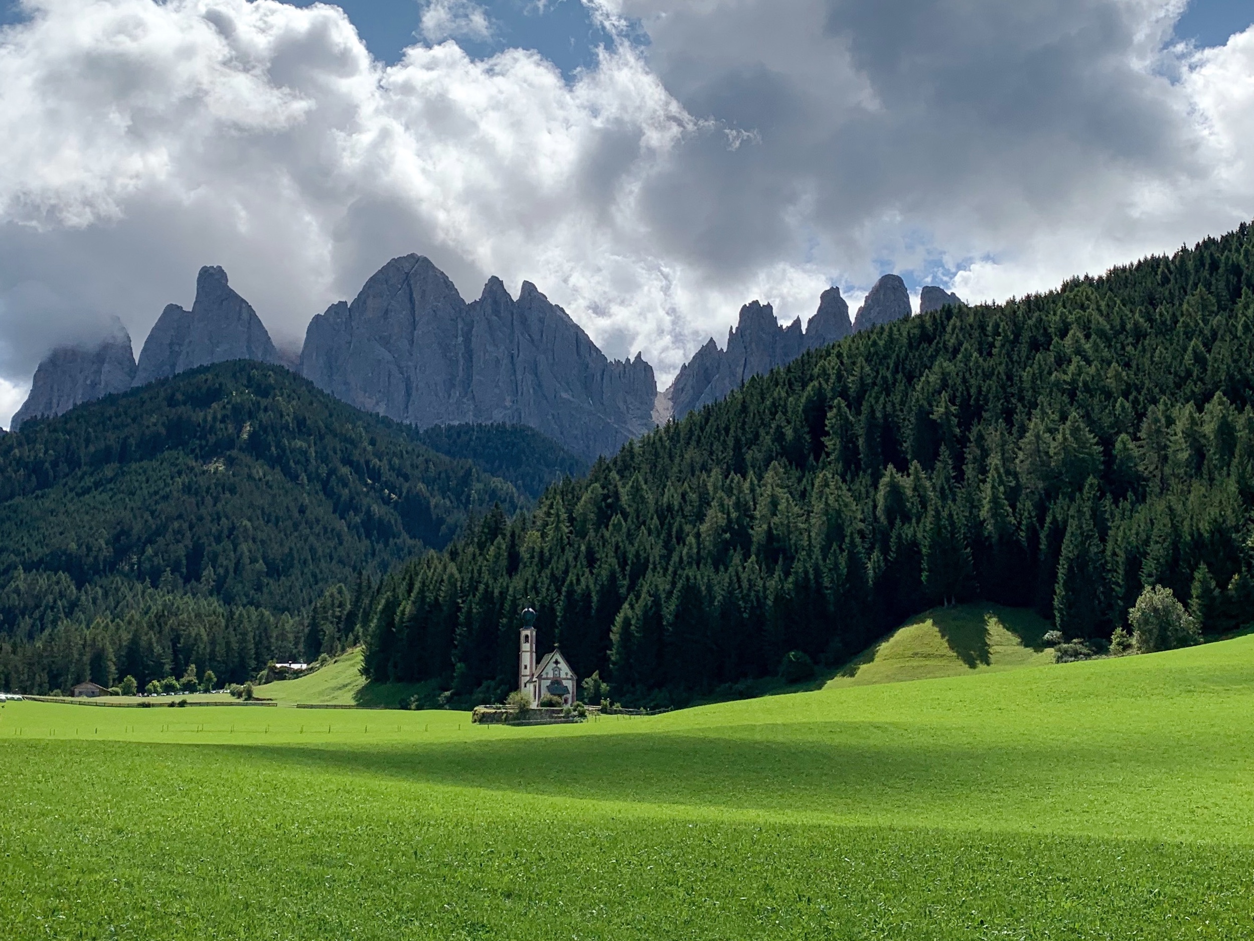 Outville Villnöß Tal Geisler