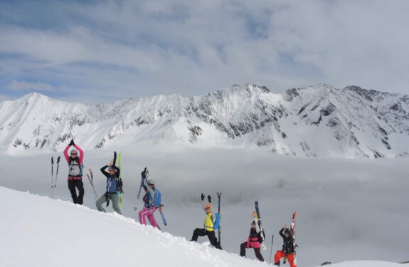 Outville Womens Tourchase (10)