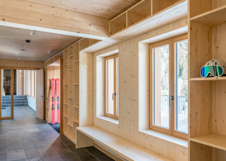 Outville_Lindauer Hütte_Eingangsbereich