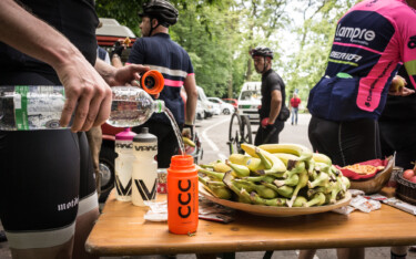 Outville_Vpace Story_Futterfassen beim Bodensee Gravel Giro