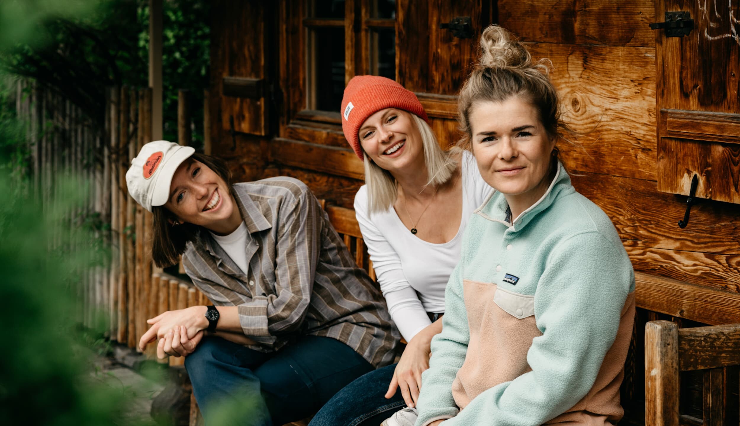 Anna, Toni und Kaddi vom Bergfreundinnen Podcast von Bayern2