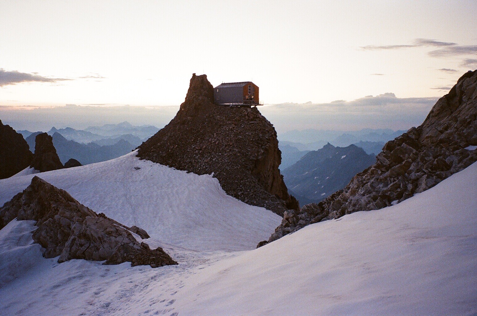 outville refuge l'aigle-009 outville refuge l'aigle-009
