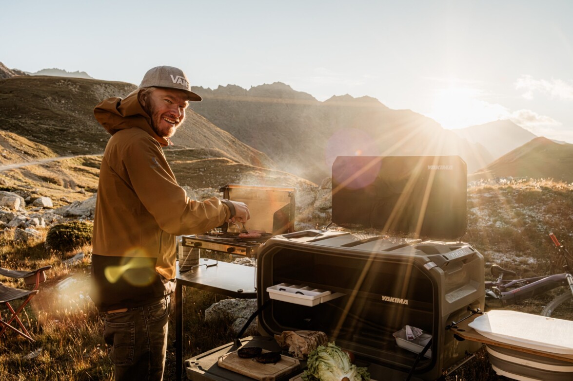 _017_Grillmeister_Jens_in_seinem_Element_Maxi_Dickerhoff_35