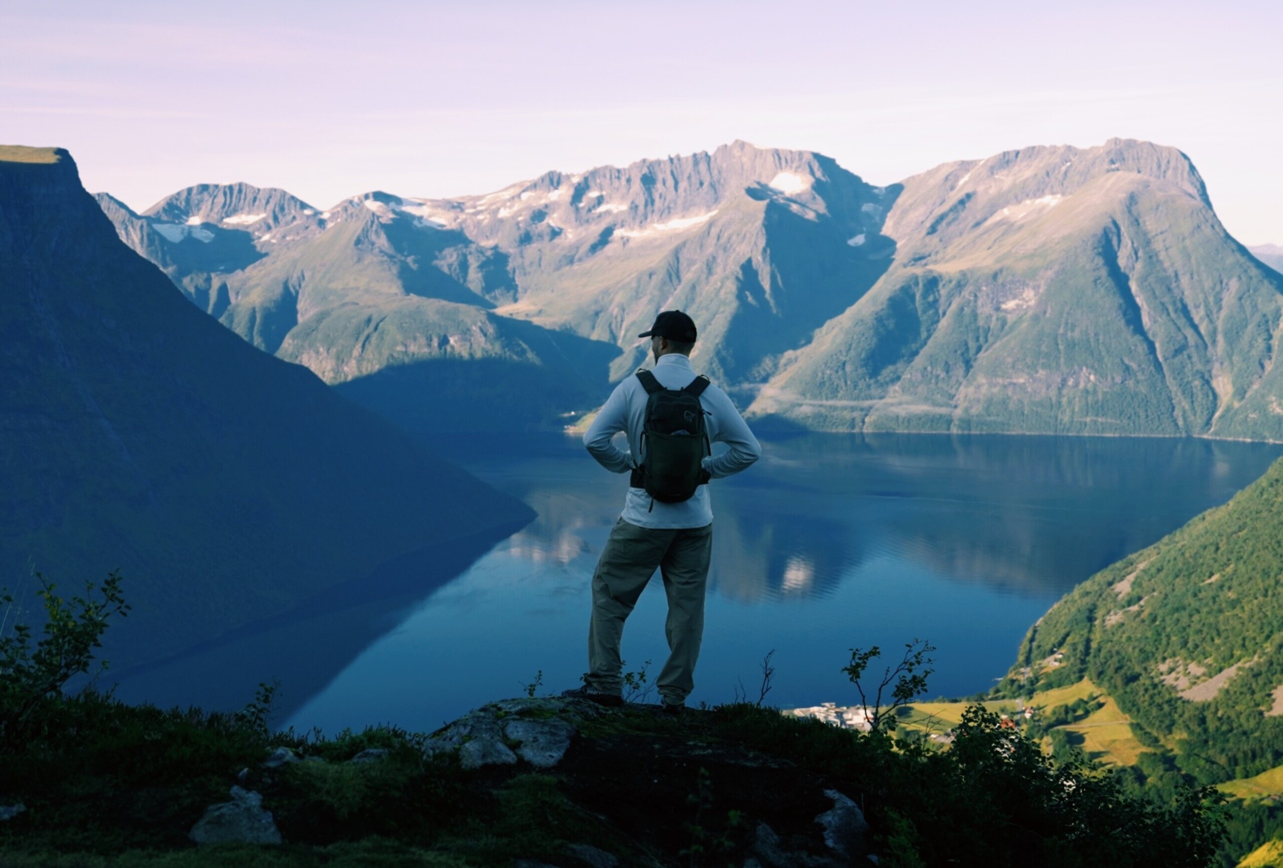 outville_norrona hiking ambassador-01 outville_norrona hiking ambassador-01