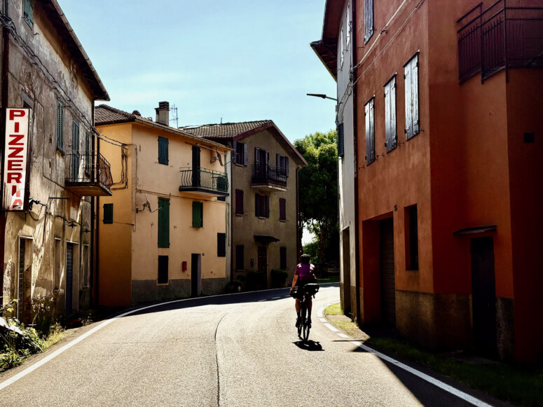 outville bikepacking bologna rom-033