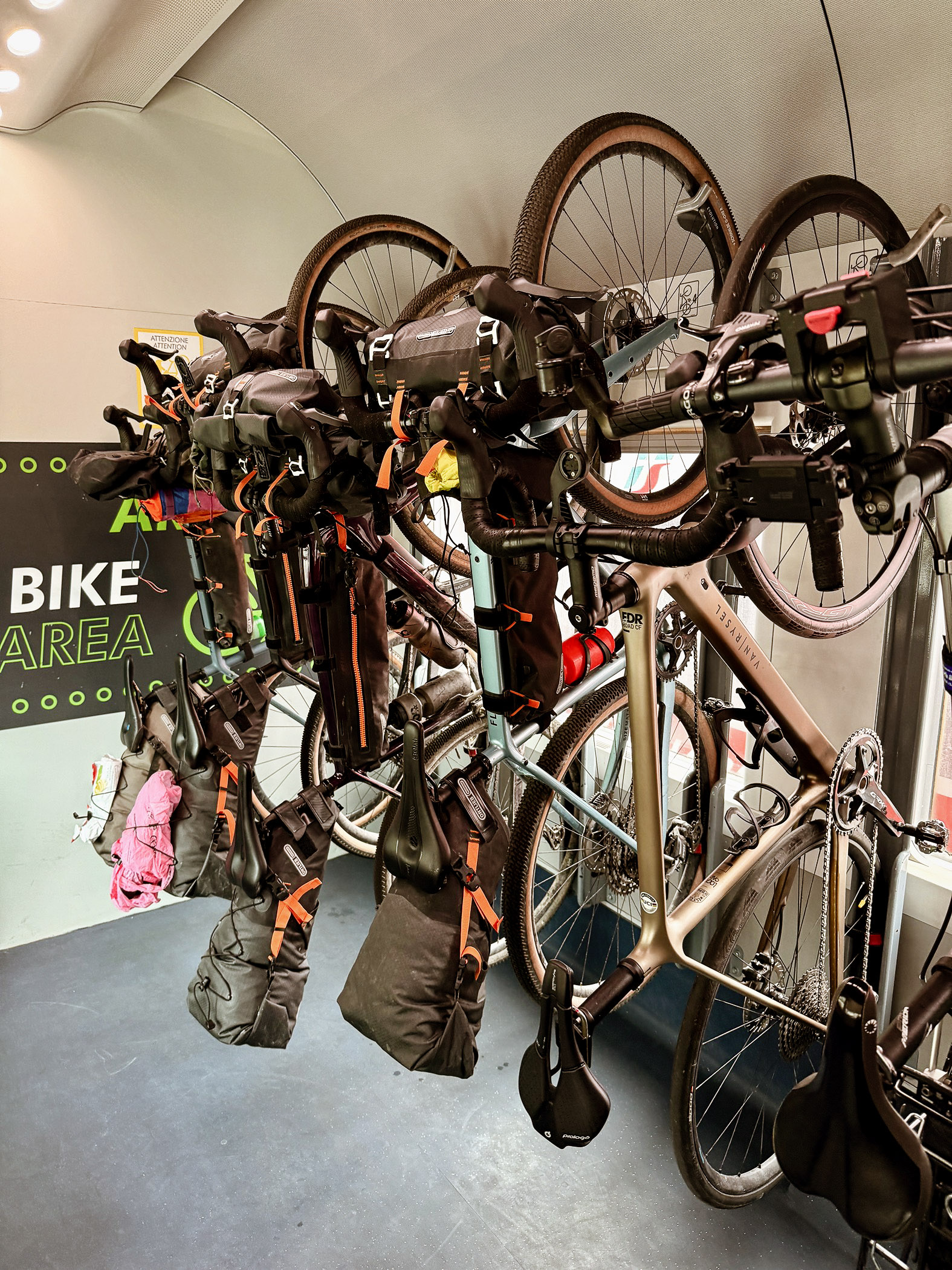 outville bikepacking bologna rom-pasta-272