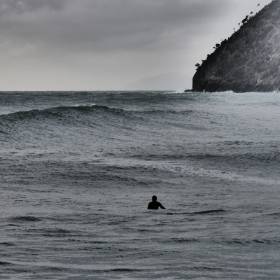 Surfing Levanto Carlos Blanchard