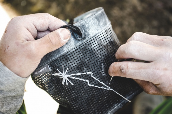Mammut_Stitch_Chalk_Bag_03