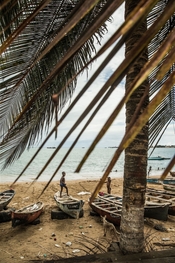 01_Sao-Tomé-Surf-2-15-JPG-246