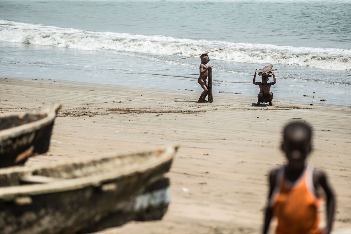 01_Sao-Tomé-Surf-2-15-JPG-397