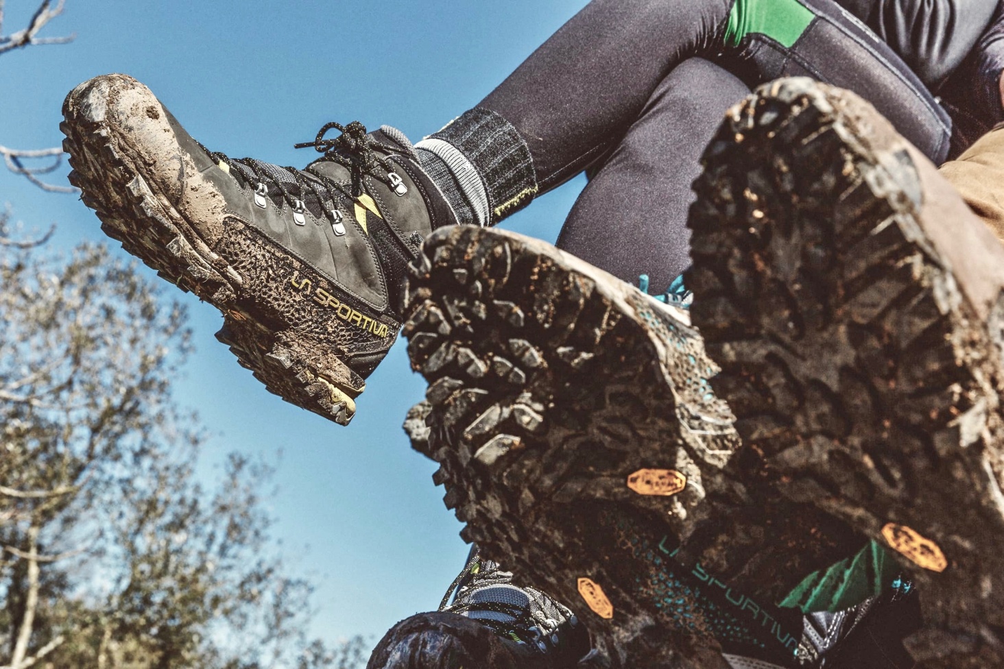 Sechs wasserdichte Bergschuhe mit Gore-Tex Futter