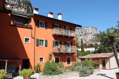 Outville Guesthouse Arco 10 Outville Guesthouse Arco 10