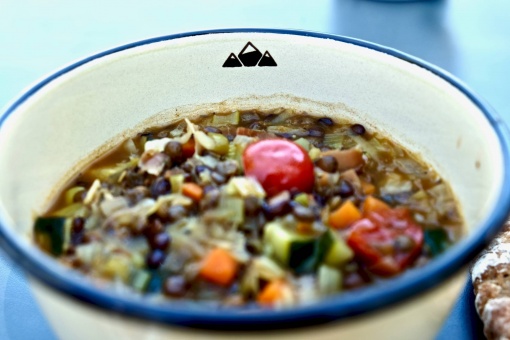 Outville_Campinggerichte_Linseneintopf_2 Outville_Campinggerichte_Linseneintopf_2