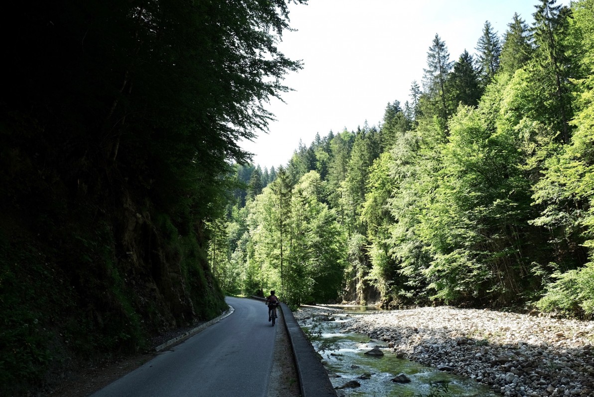 Outville_Family Bikepacking_Staffelsee_Forggensee_auf dem Kenzenhütten Highway