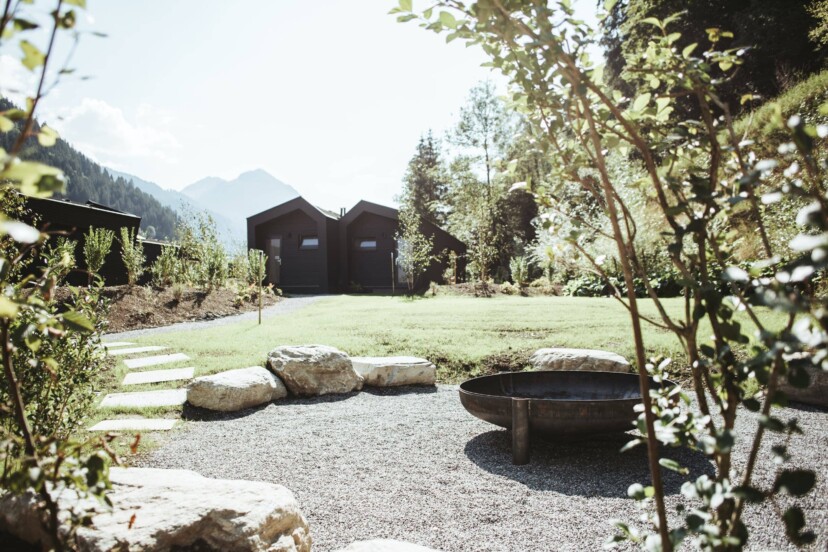 Die Feuerstelle im Cabinski Dorf; Foto: Lena Everding, cabinski GmbH