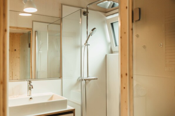 Badezimmer in der Cabin; Foto: Lena Everding, cabinski GmbH